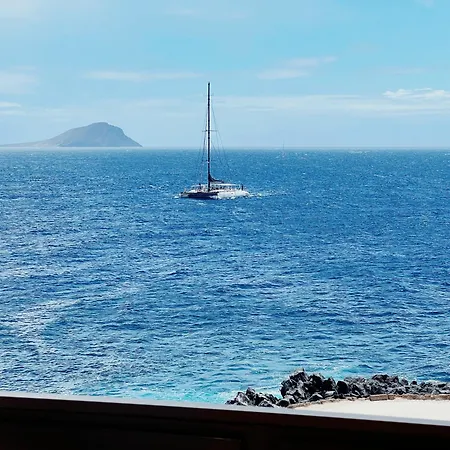 Le Nez Sur L'ocean * Costa del Silencio